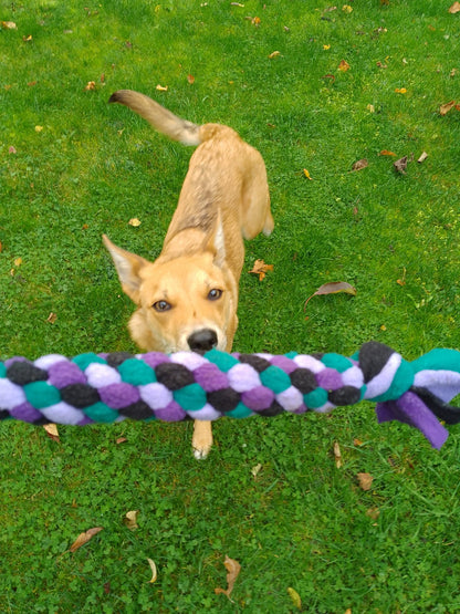 Medium Fleece Tug Toy