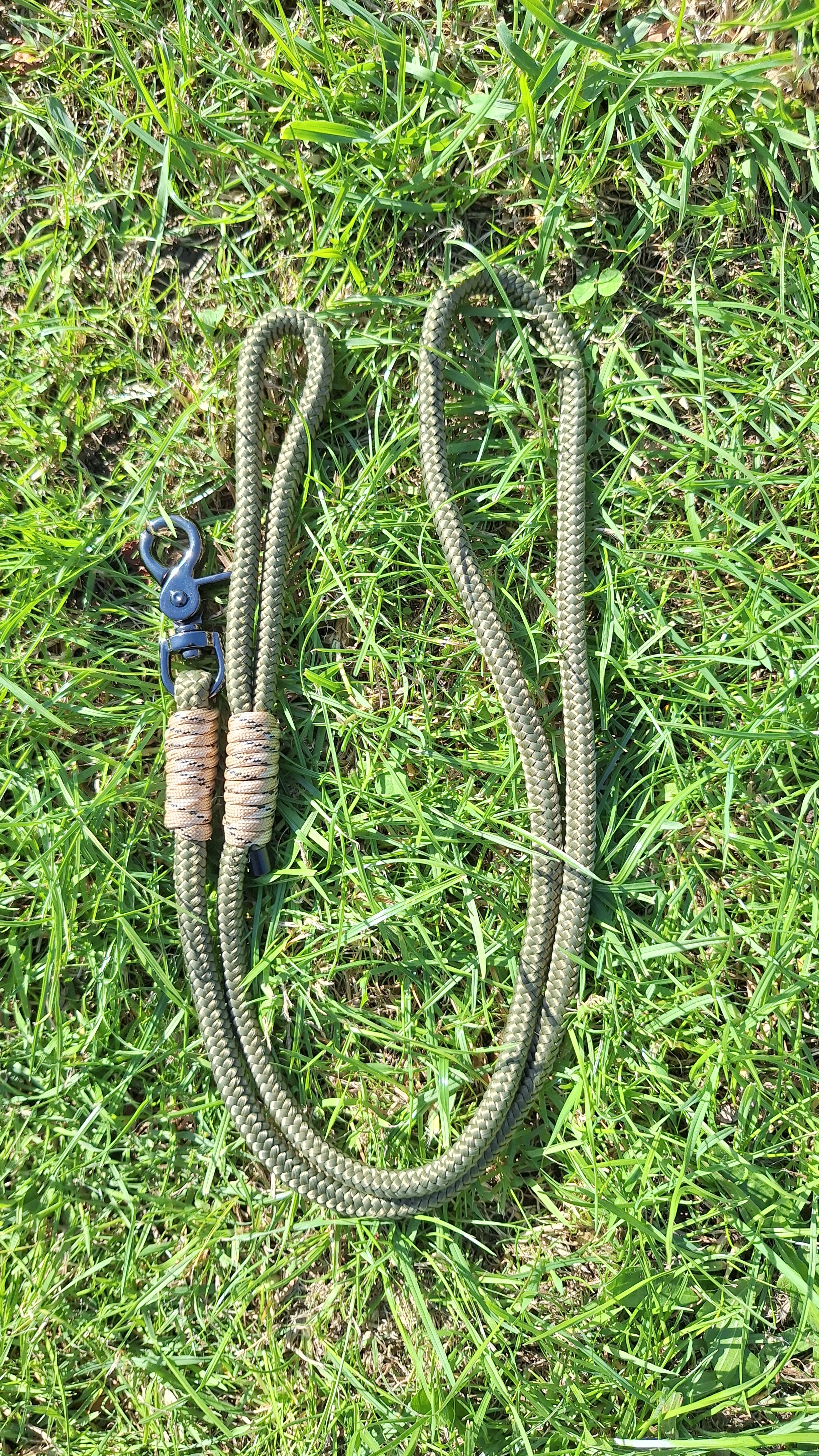 8MM Paracord Dog Lead